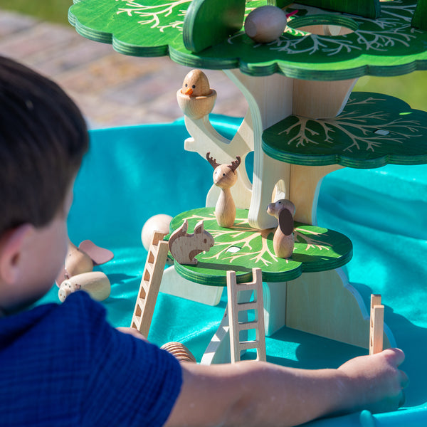 Woodland Trail Treehouse