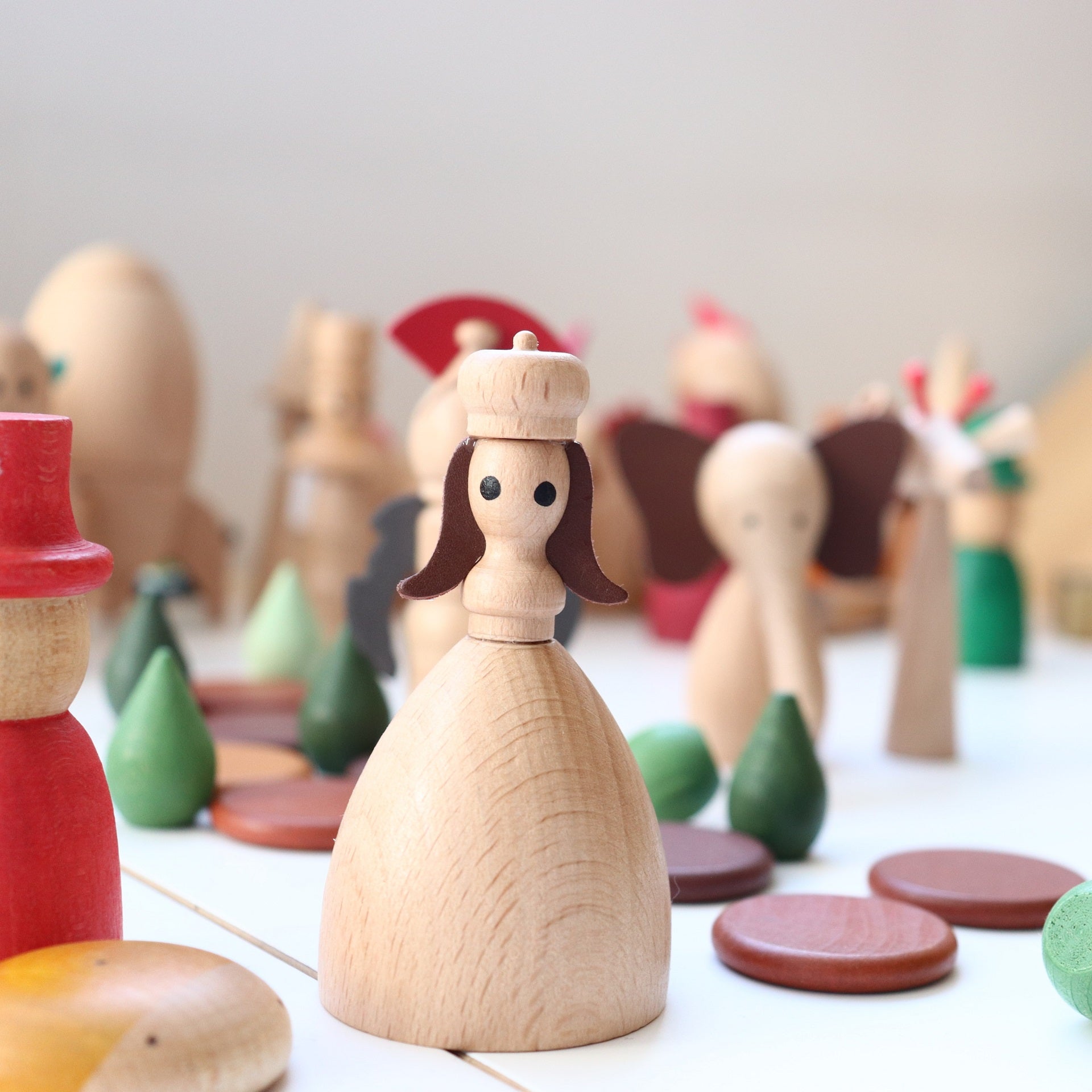 Little outlet wooden figures